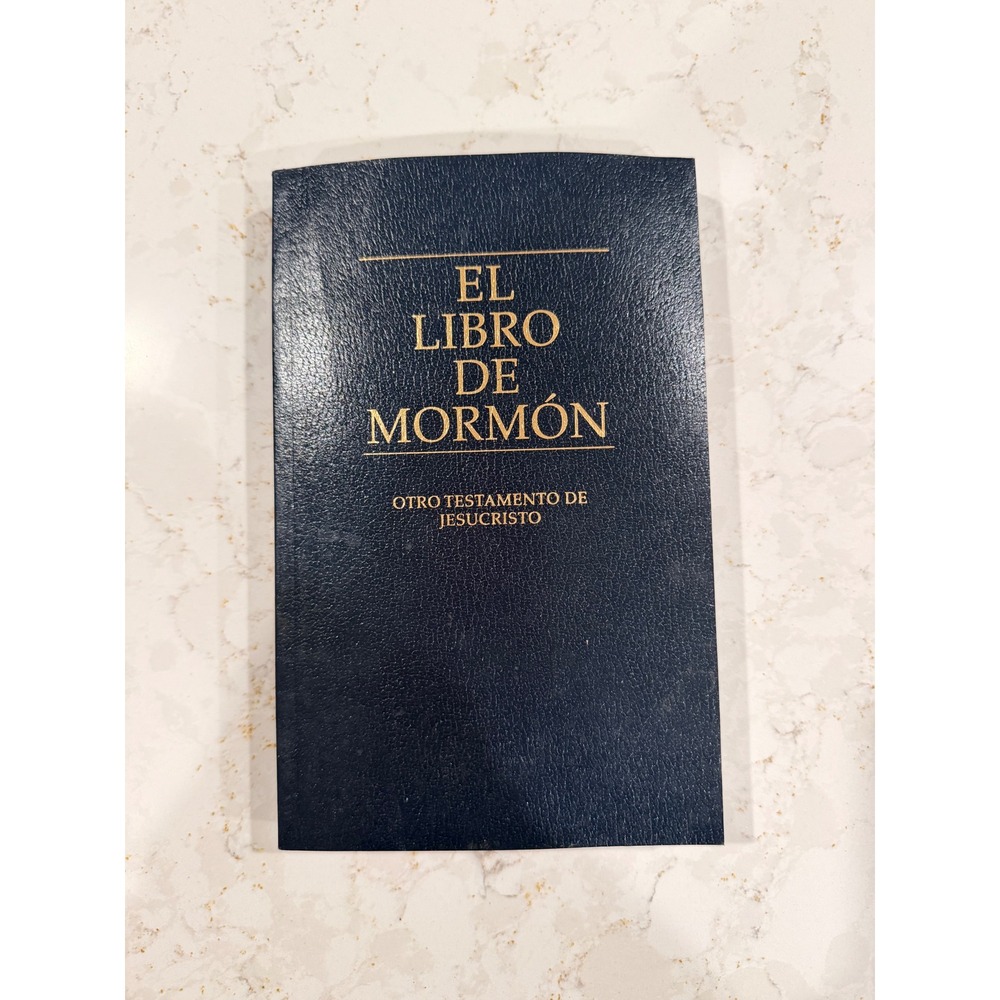 El Libro de Mormon Spanish Edition LDS Church Navy Gold Softcover Scripture